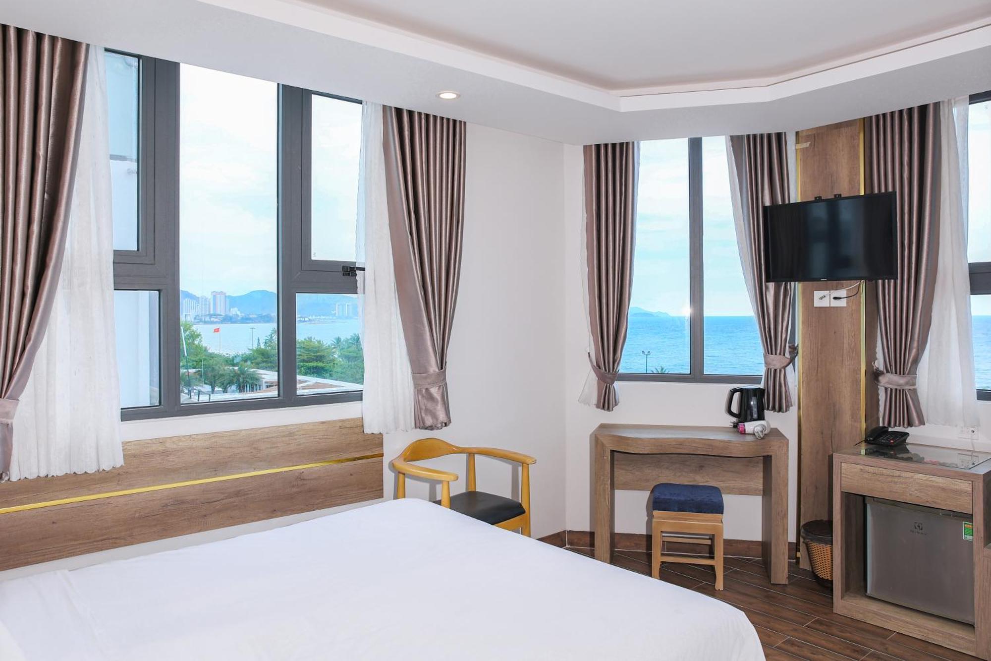 Azura Gold Hotel & Apartment Nha Trang Exterior foto
